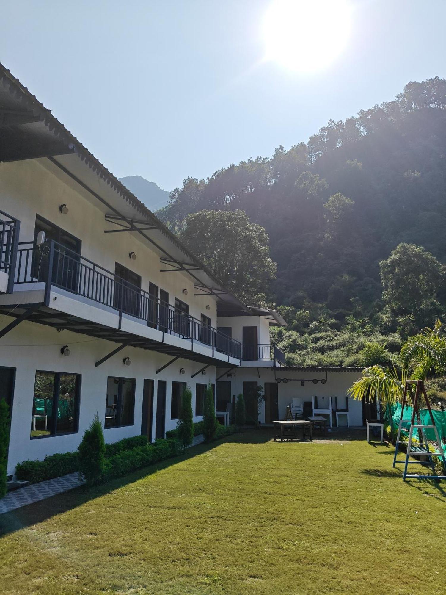 Delhi 34 Resort Rishikesh Bagian luar foto